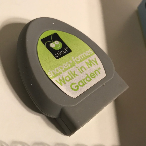 Cricut Hand Craft Card-making Cartridge Walk in My Garden Cartridge Fina… - Picture 4 of 9